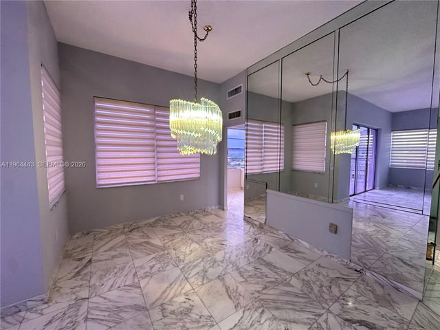 18051 Biscayne Boulevard PH05, Aventura, FL 33160