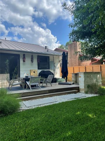 8418 Seminary Ridge DR, Austin, TX 78745