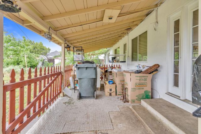 5729 Dewey Dr, Fair Oaks, CA 95628