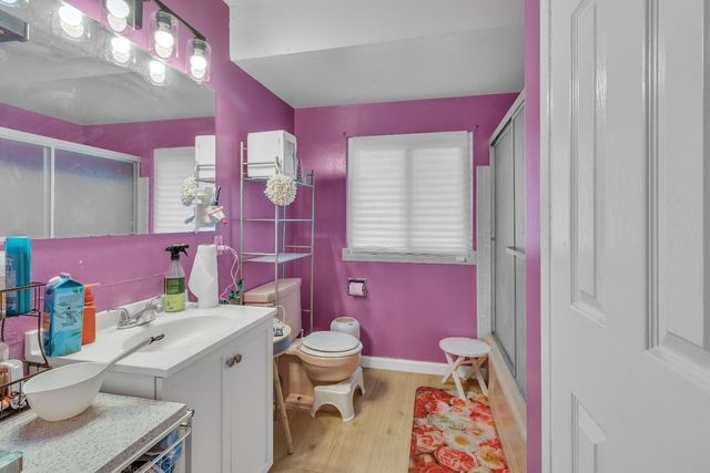 5729 Dewey Dr, Fair Oaks, CA 95628