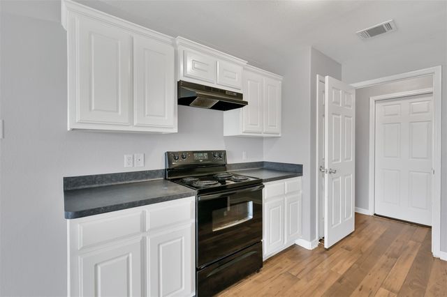 4322 Medina River Loop, Oak Ridge North, TX 77386