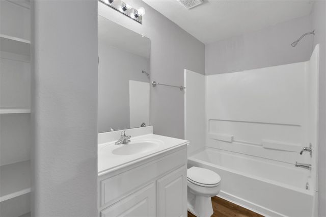 4322 Medina River Loop, Oak Ridge North, TX 77386