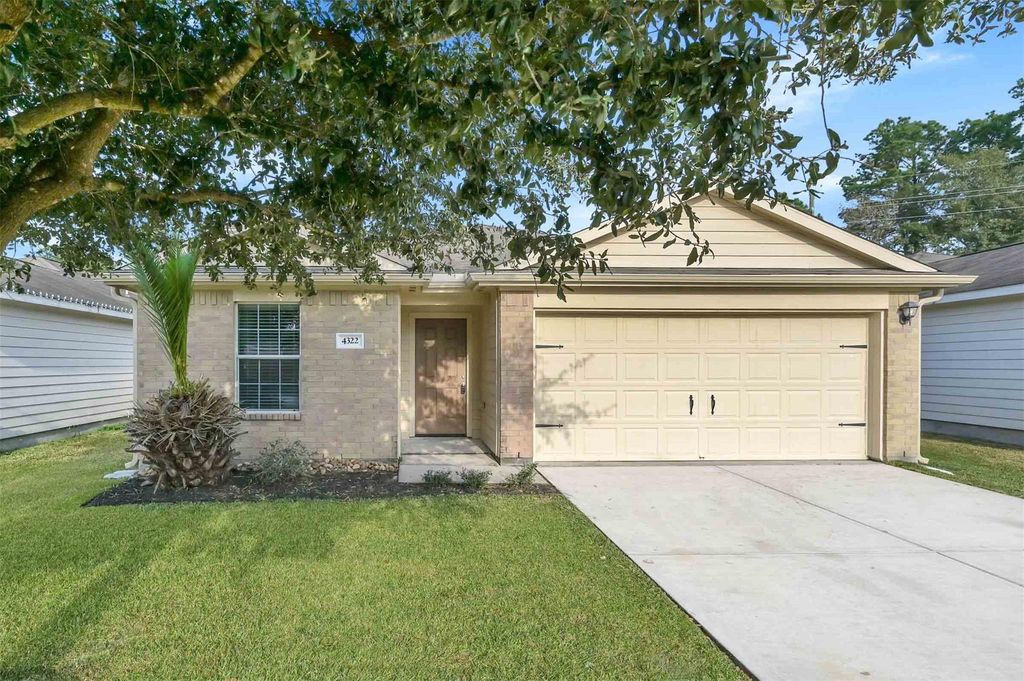 4322 Medina River Loop, Oak Ridge North, TX 77386