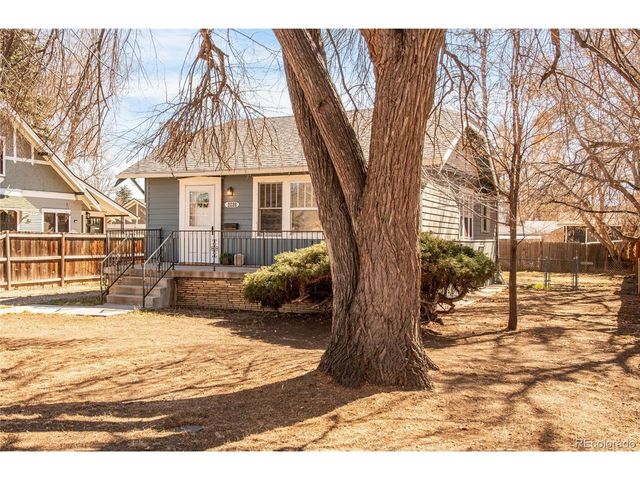 6902 Ralston Rd, Arvada, CO 80002