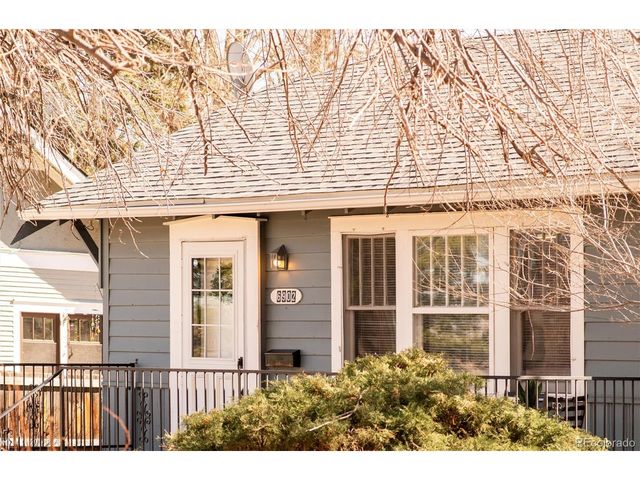 6902 Ralston Rd, Arvada, CO 80002