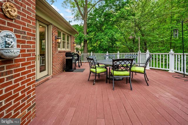1507 NIGHT SHADE CT, Vienna, VA 22182