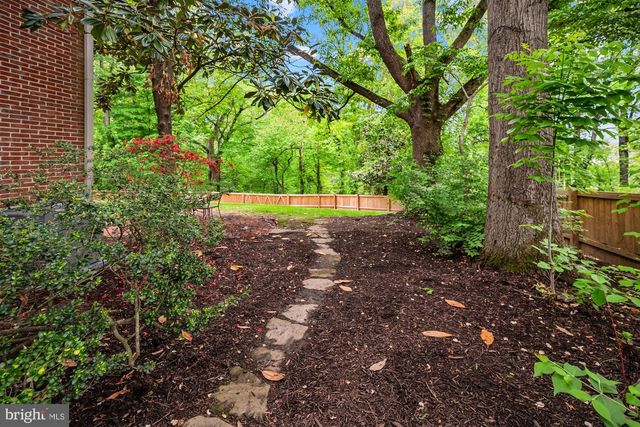 1507 NIGHT SHADE CT, Vienna, VA 22182