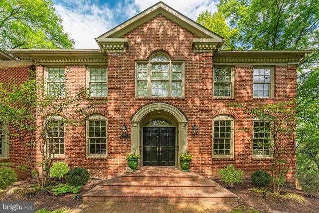 1507 NIGHT SHADE CT, Vienna, VA 22182