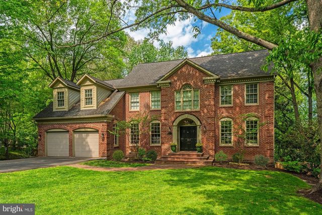 1507 NIGHT SHADE CT, Vienna, VA 22182