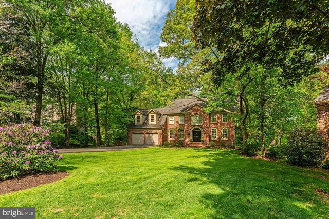 1507 NIGHT SHADE CT, Vienna, VA 22182