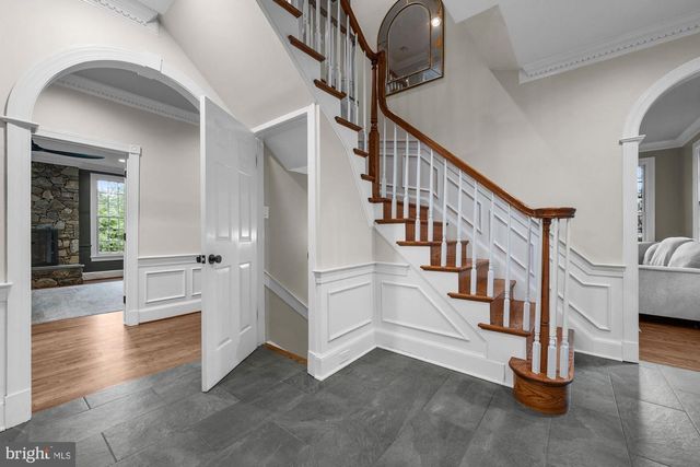 1507 NIGHT SHADE CT, Vienna, VA 22182