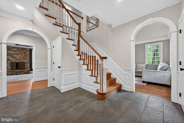 1507 NIGHT SHADE CT, Vienna, VA 22182