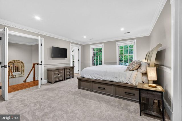 1507 NIGHT SHADE CT, Vienna, VA 22182