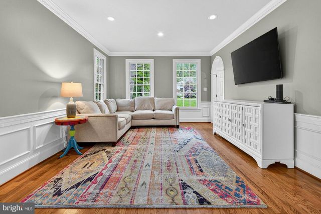 1507 NIGHT SHADE CT, Vienna, VA 22182
