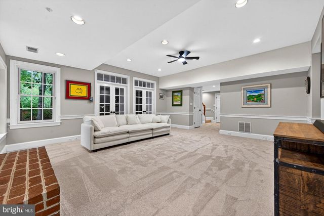 1507 NIGHT SHADE CT, Vienna, VA 22182