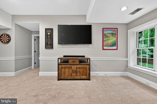 1507 NIGHT SHADE CT, Vienna, VA 22182