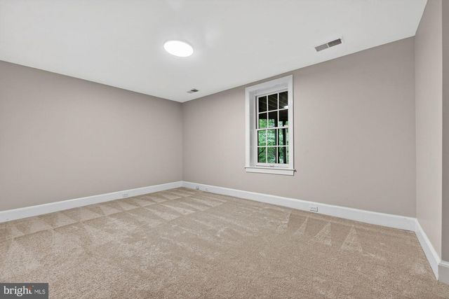 1507 NIGHT SHADE CT, Vienna, VA 22182