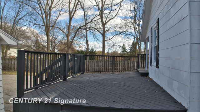 2134 Brockway Road, Saginaw, MI 48602