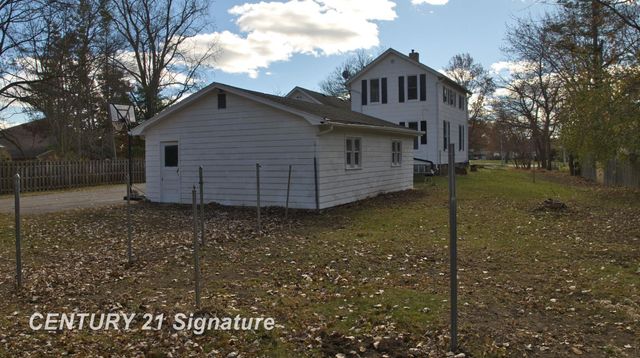 2134 Brockway Road, Saginaw, MI 48602