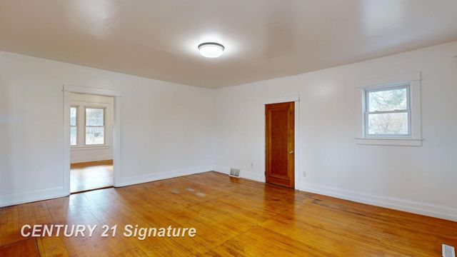 2134 Brockway Road, Saginaw, MI 48602