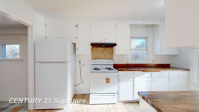 2134 Brockway Road, Saginaw, MI 48602