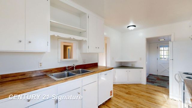 2134 Brockway Road, Saginaw, MI 48602