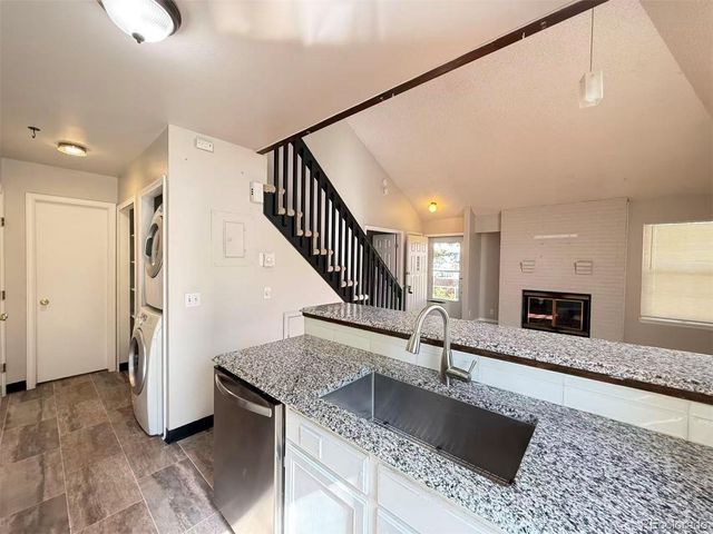 14129 E Dickinson Drive B, Aurora, CO 80014
