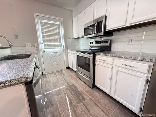 14129 E Dickinson Drive B, Aurora, CO 80014