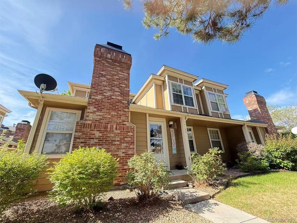 14129 E Dickinson Drive B, Aurora, CO 80014