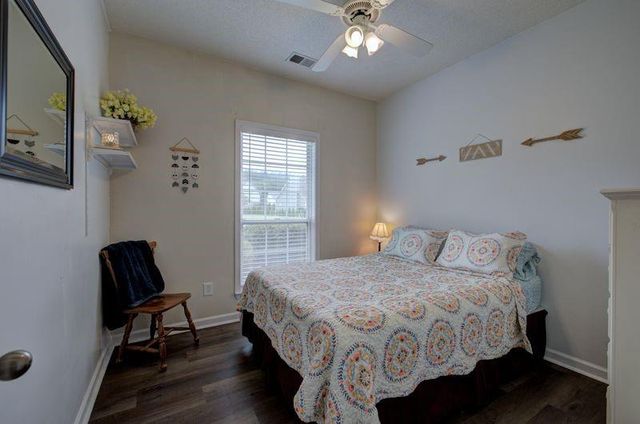 12 Independence Way NE, Cartersville, GA 30121