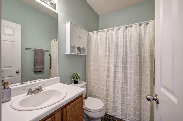 12 Independence Way NE, Cartersville, GA 30121