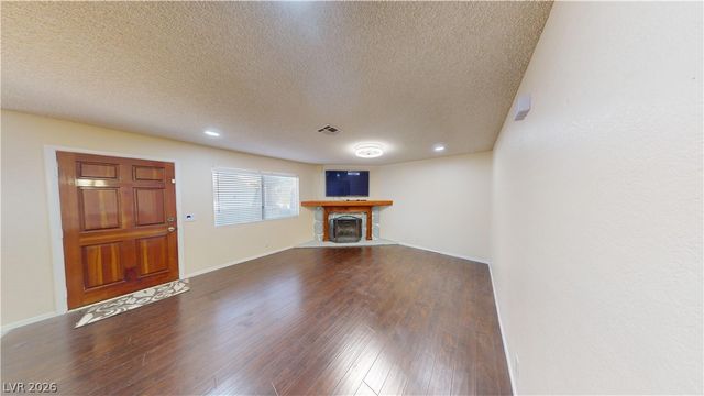 1316 Pinto Rock Lane 202, Las Vegas, NV 89128