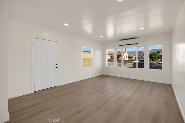 1287 W 8th, San Bernardino, CA 92411