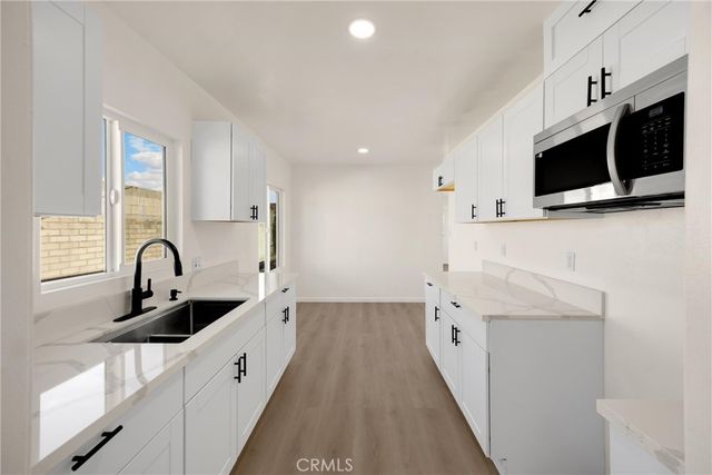 1287 W 8th, San Bernardino, CA 92411