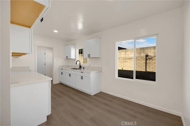 1287 W 8th, San Bernardino, CA 92411
