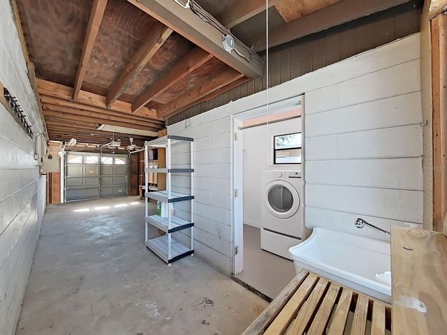 10711 DOWRY AVENUE, Tampa, FL 33615