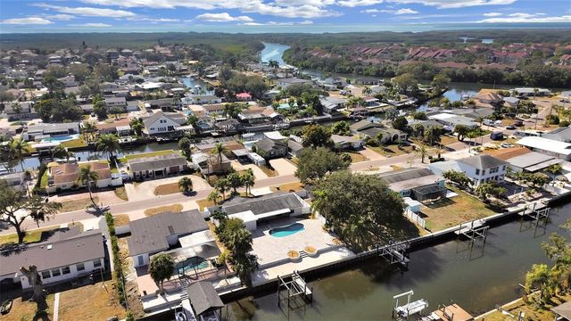 10711 DOWRY AVENUE, Tampa, FL 33615