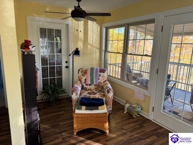 1124 Spring Shores Lane, Falls Of Rough, KY 40119