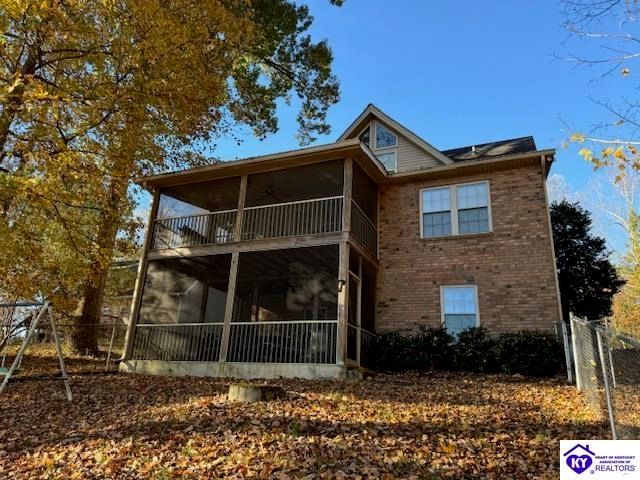 1124 Spring Shores Lane, Falls Of Rough, KY 40119