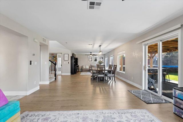 102 Marland Ct, Lincoln, CA 95648