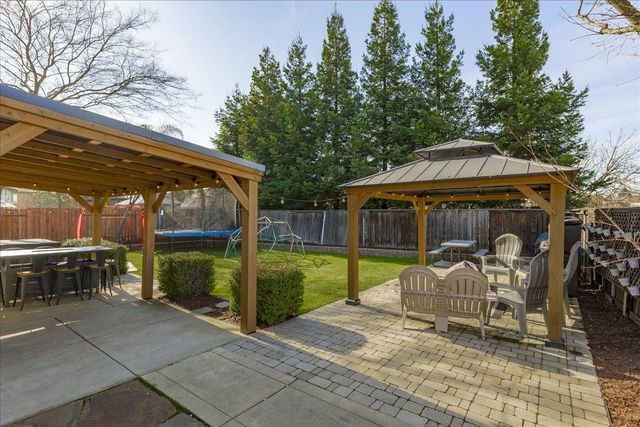 102 Marland Ct, Lincoln, CA 95648