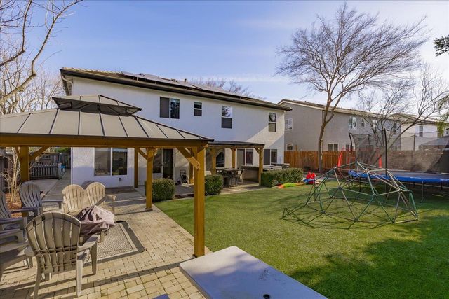 102 Marland Ct, Lincoln, CA 95648