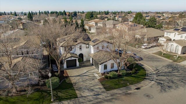 102 Marland Ct, Lincoln, CA 95648