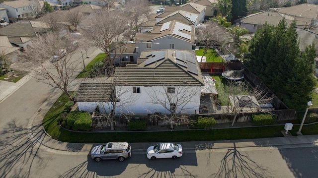 102 Marland Ct, Lincoln, CA 95648