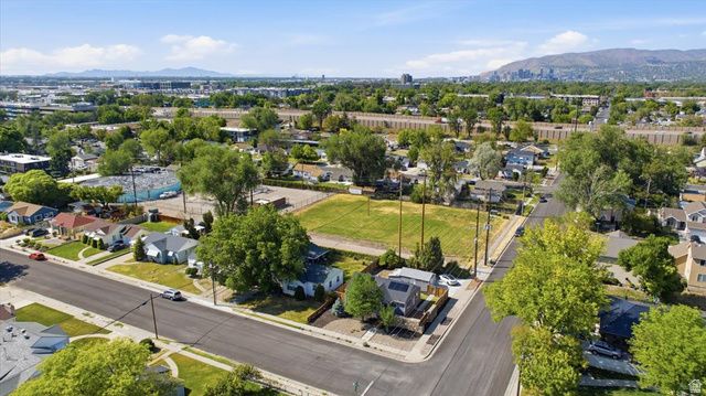 397 E BERYL AVE, South Salt Lake, UT 84115