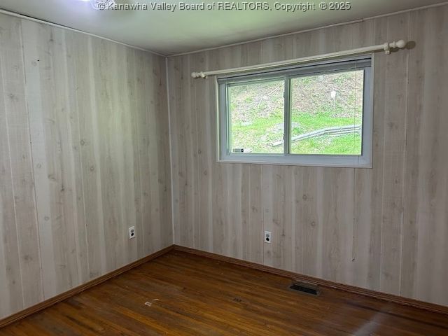 2145 Smith Road, Charleston, WV 25314