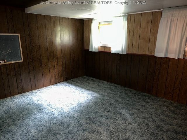 2145 Smith Road, Charleston, WV 25314