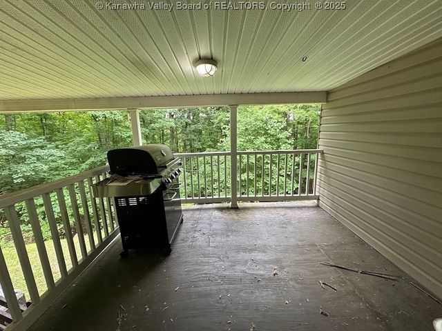 2145 Smith Road, Charleston, WV 25314