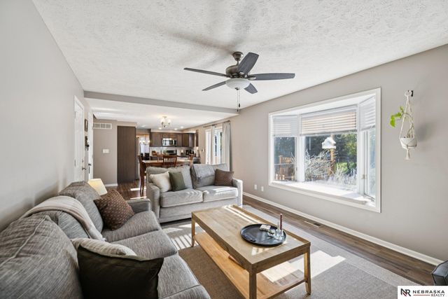 8311 Wendell Way, Lincoln, NE 68516