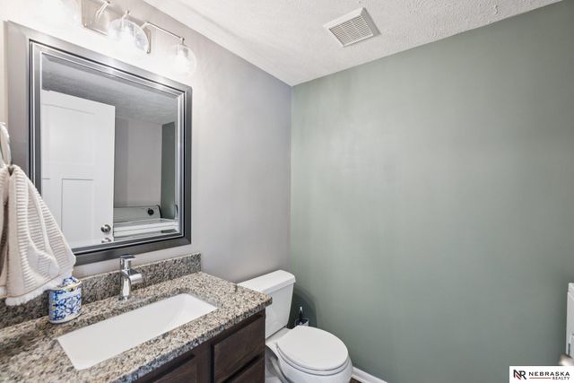 8311 Wendell Way, Lincoln, NE 68516